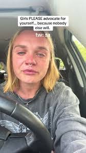 Lindy Watts's Instagram, Twitter & Facebook