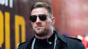 Central Tames Tigers On Homecoming