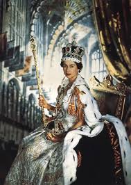 Queen elizabeth ii wore the crown exactly once: Rare Photo Of Queen Elizabeth Ii On Her Coronation Day Displaying The Crown Jewels And The Holy Hand Grenade Of Antioch Funny