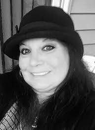 Lea Adkins's Instagram, Twitter & Facebook