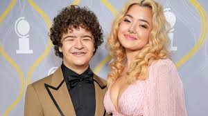 Astro de 'Stranger Things' revela segredo de namoro fora dos padrões que já dura 8 anos com atriz em Hollywood