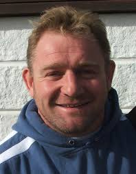 Peter Davies picks a superb team to play against!