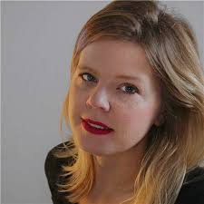 Louis Cha's acclaimed trilogy to be translated into English[2]-  Chinadaily.com.cn