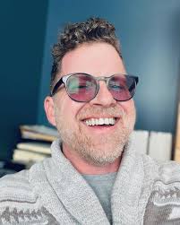 I love my transition lenses…and this means the sun came out for a few hours  in NEPA….