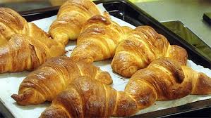 Croissants Aux Pommes Et A La Cannelle Au Thermomix Thermomix En 2020 Croissants Aux Pommes Recettes De Cuisine Thermomix Recette