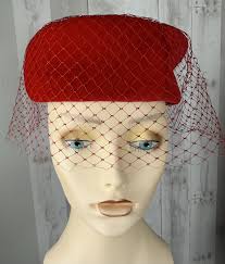 Vintage 1950-60s Red Velvet Pillbox Hat w/ Birdcage V…