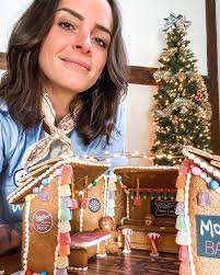 Ashley Holt (@sugar_monsterr) • Instagram photos and videos