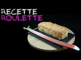 La Recette Du Jour Est De Saison Decouvre Vite Le Cake A La Rhubarbe Original On Le Met A Toutes Les Sauces Cake Rhubarbe Recette Cake Recette Roulette
