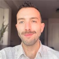 Noah Webb's Instagram, Twitter & Facebook