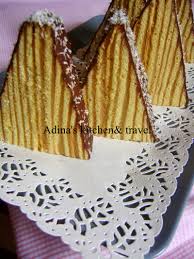 Prajitura cu mere si boti cu crema caramel, crema de zahar ars cu capsuni si kumquats, prajitura carpati. Adina S Kitchen Travel Prajitura Carpati Cu Crema Caramel