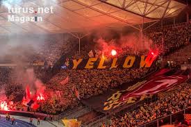 Fußball party lieder deko weltwunder videos youtube. Foto Hertha Bsc Vs Sg Dynamo Dresden Bilder Von Sg Dynamo Dresden Turus Net Magazin