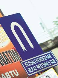 As this traditional sundry shop in penang turns 185, it launches website to reach out to customers all over malaysia. 21 Common Road Signs In Malaysia And What They Mean Expatgo