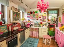 Add Colors To Your Life With This Most Interesting Retro Style Renovation Idea This Fabulous Decor Kitchen Inspiration Design Diy Kitchen Decor Retro Kitchen