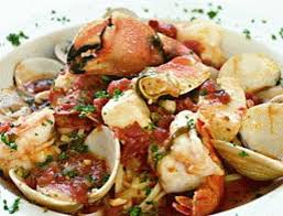 However, seafood pasta is popular even on christmas day and new year's day. Feast Of Seven Fishes A Sicilian Christmas Eve Tradition Fish Dinner Sicilian Recipes Christmas Cooking