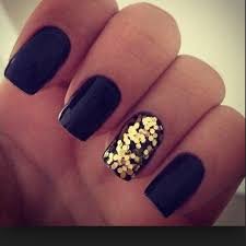Matte Black And Gold Glitter Nails Nail Polish Gold Matte Black Gold Glittery Nails Gold Glitter Nails Glittery Nails