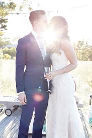 Melbourne city slickers marina and carl's vision for their metropolis events wedding was a city view, elegant feel, and to be in the heart of melbourne. Modern Wedding S Top 4 Wedding Photography Trends Of 2017