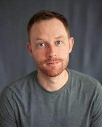 And we're back. Meet the Cast for Michael Healey's comedy, 1979. Cast Jay  Hindle Luisa Jojic and Nathan Howe as Joe Clark Link in bio @jayhindle  @luisajojic @nathanhowe89 @stokestobin @hannah_abbs #yyj #yyjarts #