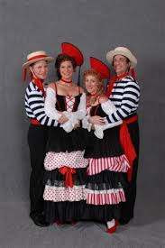 With themed decor, menu and costumes, transport your guests into another world not sure which themed dinner party route to take? Gondoliers Italian Costume Ideas Italian Dinner Party Decorations Italian Themed Parties