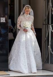 In realtà ci sono tantissime spose, soprattutto quelle più giovani oppure le seconde nozze, che amano talmente tanto il colore da sceglierlo anche per il. Matrimoni Vip Gli Abiti Da Sposa Piu Belli Del 2015 La Repubblica