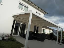 Ein Alu Terrassendach Der Marke Rexopremium 7m X 4m In Weiss Mit Rexoclear Stegplatten In Bronze Dieses T Stegplatten Uberdachung Terrasse Terrassenuberdachung