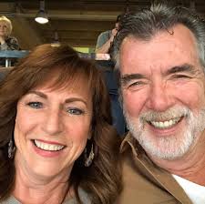 What causes a glaze combination to crawl, when it's the exact same clay and  combination you've used many times successfully before? 🤔 This was  Sandstone, Norse Blue, Aurora Green. I only ever