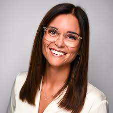 Mitarbeitende von ATOS Kliniken