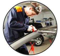 When you schedule an auto glass service with us, we guarantee that you're working with a quality, trustworthy auto glass repair company. Steele S Auto Glass Car Glass Repair Monticello Mn