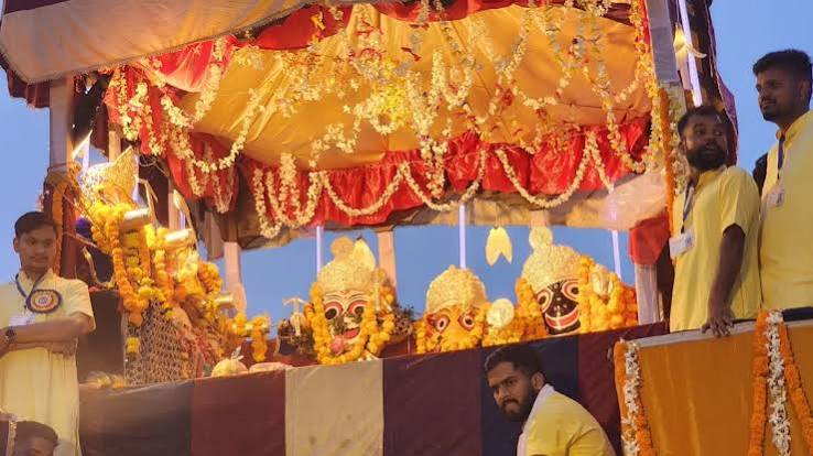 बस्तर का ऐतिहासिक गोंचा महापर्व, भगवान जगन्नाथ को दी गई 100 तुपकियों से सलामी