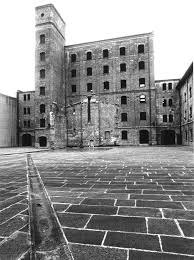 Vi è mai capitato di partire per una meta, diffidenti e disillusi, e di altri musei gratuiti che ci sarebbe piaciuto visitare sono il museo sartorio, museo di storia e d'arte e la zona di trieste è anche la destinazione perfetta per gli amanti del trekking. Giorno Della Memoria Risiera Di San Sabba La Fabbrica Della Morte Nel Cuore Di Trieste 5mila Morti E Un Record Di Spie E Delazioni Il Fatto Quotidiano