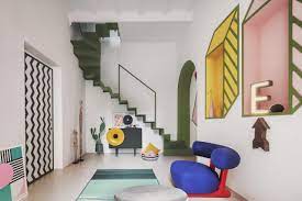 They were a collection of artists trying to break away from modernist design and. Klein Aber Fein Eine Hommage An Das Memphis Design Auf 15 Quadratmetern Decohome