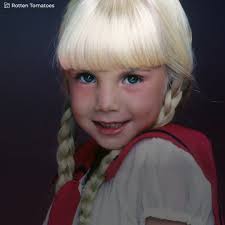 Das plötzliche Ableben der kleinen Heather O'Rourke gab Anlass zu vielen  böswilligen Gerüchten, die ihr Ende mit ihrer Teilnahme an dem Film  „Poltergeist“ in Verbindung brachten. Aber die Familie kannte die  schmerzliche