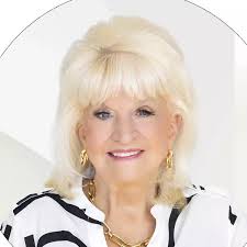 306 Paddle Boat Drive, Granbury, TX 76049