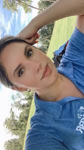 Valerie Enlow's Instagram, Twitter & Facebook