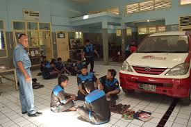 Sekolah smk terbaik di surabaya. Beranda Pendidikan Smk Negeri 5 Surabaya Mengkader Jawara Sejak Dini