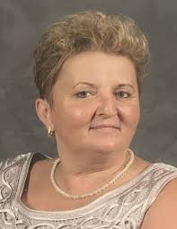 Maria Oles's Instagram, Twitter & Facebook