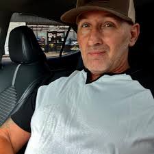 Who plans to run 4.0 at Kizer this weekend?