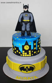Also there are borderless, bordered or rounded explorer window versions. Batman Theme 2 Layer Customized Designer Fondant Cake With 3d Batman Figurine At Pune Batman Cakes Superhero Cake Batman Theme