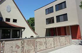 Jahrhunderts erhielt jena die erste steinerne stadtbefestigung. Jena Corona Falle Am Angergymnasium Thuringen Im Blick