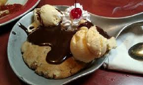 A great meal isn't complete without enjoying one of our sweet handmade desserts. Cheddars Comfortable Casual Inexpensive Review Of Cheddar S Scratch Kitchen Charlotte Charlotte Nc Tripadvisor