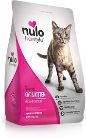 Available exclusively at chewy.com, tiny tiger is committed to helping cats of all sizes make their biggest dreams come true. Amazon Com Nulo Adult Kitten Grain Free Dry Cat Food With Bc30 Probiotic Chicken 5lb Bag Pet Supplies