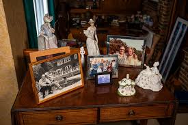 Eric Morecambe sale set to bring sunshine