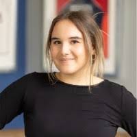 Amanda Rufer's Instagram, Twitter & Facebook