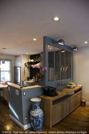 Une Verriere Dans La Cuisine Ou La Cuisine Dans Une Verriere Separation Cuisine Salon Cuisines Deco Amenagement Cuisine