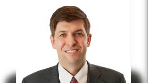 Paul Brown donates $2,800 to Kelly Loeffler's campaign committee in Q1 2020 