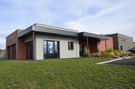 Production industrielle conditionnement, logistique et transport prestations administratives. Pompes Funebres Puy De Dome 63 Pompes Funebres Cheynoux