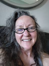 Welcome new members! You are here if you want to: * learn about near death  experiences 💫 * share yours * share about them This group values quality  over quantity, therefore duplicate