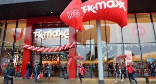 It uses a slightly different name from that of the tj maxx stores in the united states, to avoid confusion with the british retailer t. Nachrichten Porta Westfalica Grosser Ansturm Bei Der Tk Maxx Eroffnung Hallo Minden