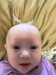 Curling my hair today, join me 🙏💜