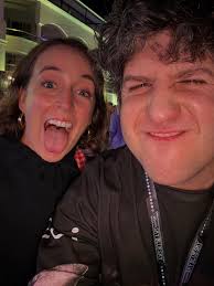 floodmagazine world premier of 'Sailing'