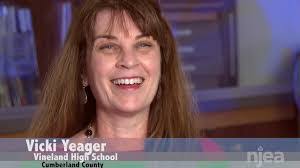 Vicky Yeager's Instagram, Twitter & Facebook